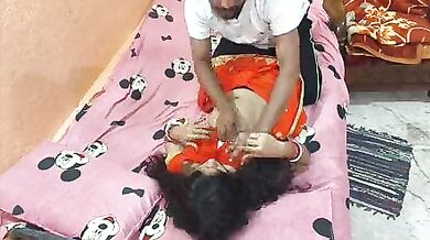 XXX MMS clip of Desi Bhabhi fucked in her Bridal saree