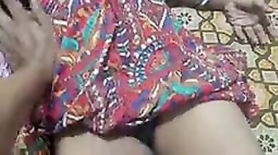 Hot MMS clip of horny Bengali Boudi fingered & fucked