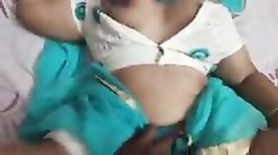Desi MMS clip of Bangla Bhabhi Visaaka fucked by her lover