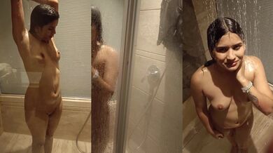 Uncut XXX video of sexy Desi Bhabhi taking a hot shower