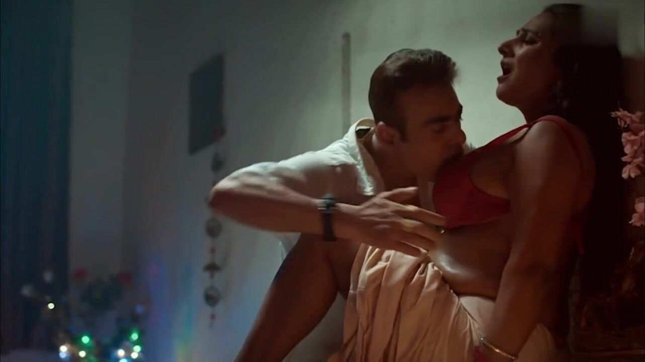 Desi web series of extreme sex with friend’s sexy hot Mom