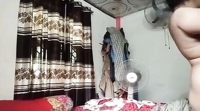 Hot XXX home video of Sexy Aunty fucked by her horny lover