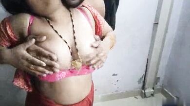 Desi XXX sex video of Gujarati Bhabhi fucked by her lover