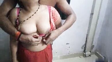 Desi XXX sex video of Gujarati Bhabhi fucked by her lover