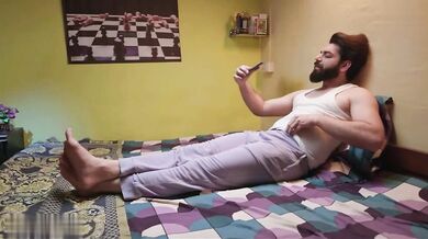 Bihari Bhabhi aur uske pati ka phone sex ka hot video