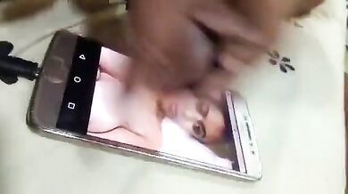 MMS clip of a Punjabi guy masturbating on his gf’s image