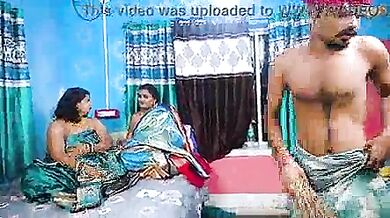 Desi devrani jethani ka naukar ke sath group sex web series